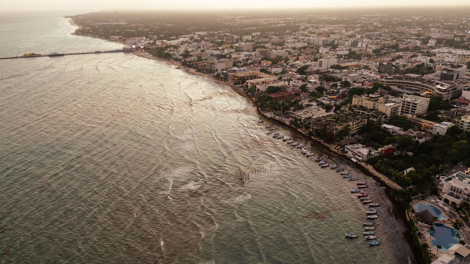 Vista aérea de la costa de Playa del Carmen